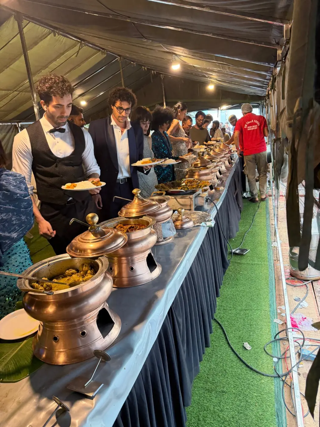 Guest Dinner Service